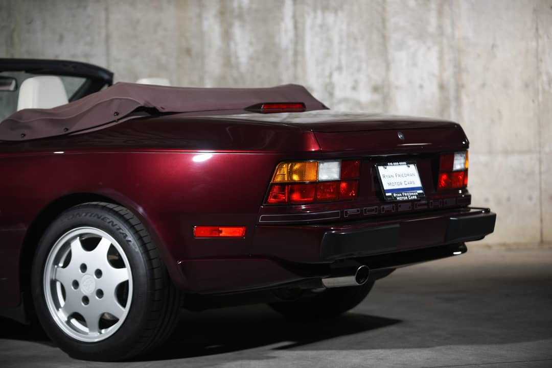 1990 Porsche 944 S2 — photo 22