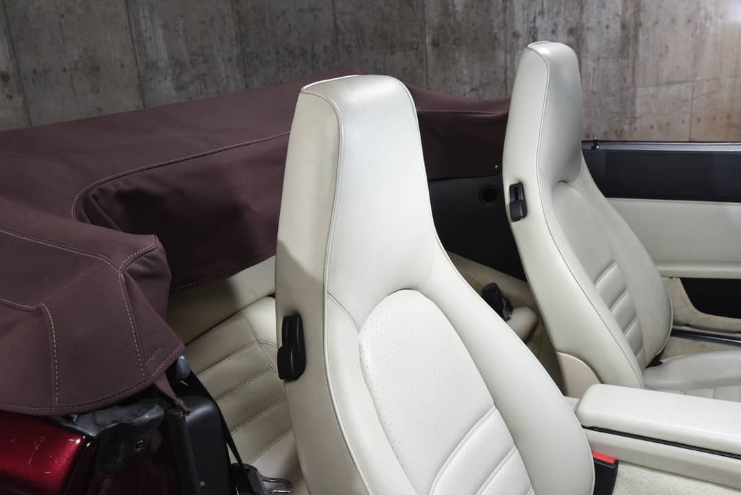 1990 Porsche 944 S2 — photo 26