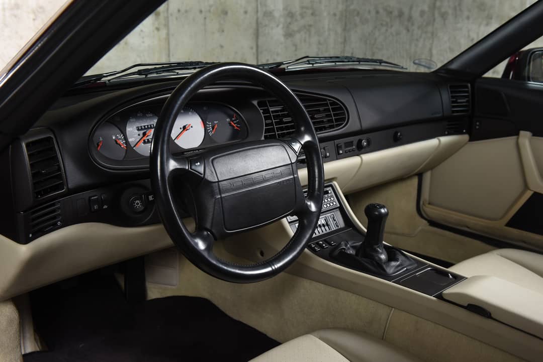 1990 Porsche 944 S2 — photo 28