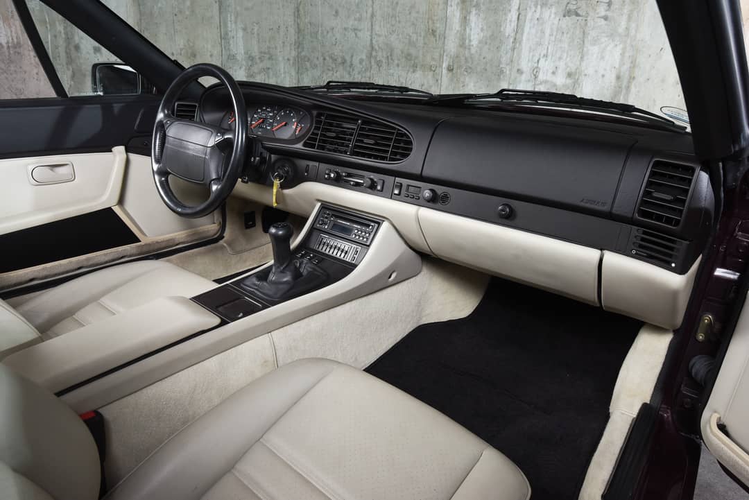 1990 Porsche 944 S2 — photo 39