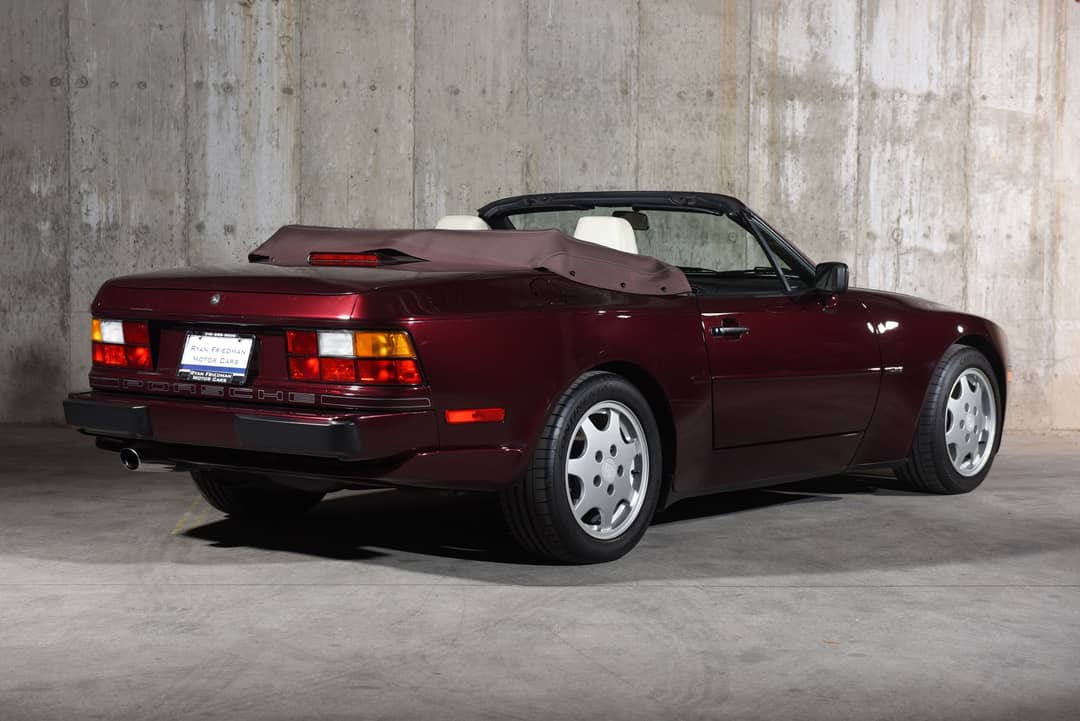 1990 Porsche 944 S2 — photo 5