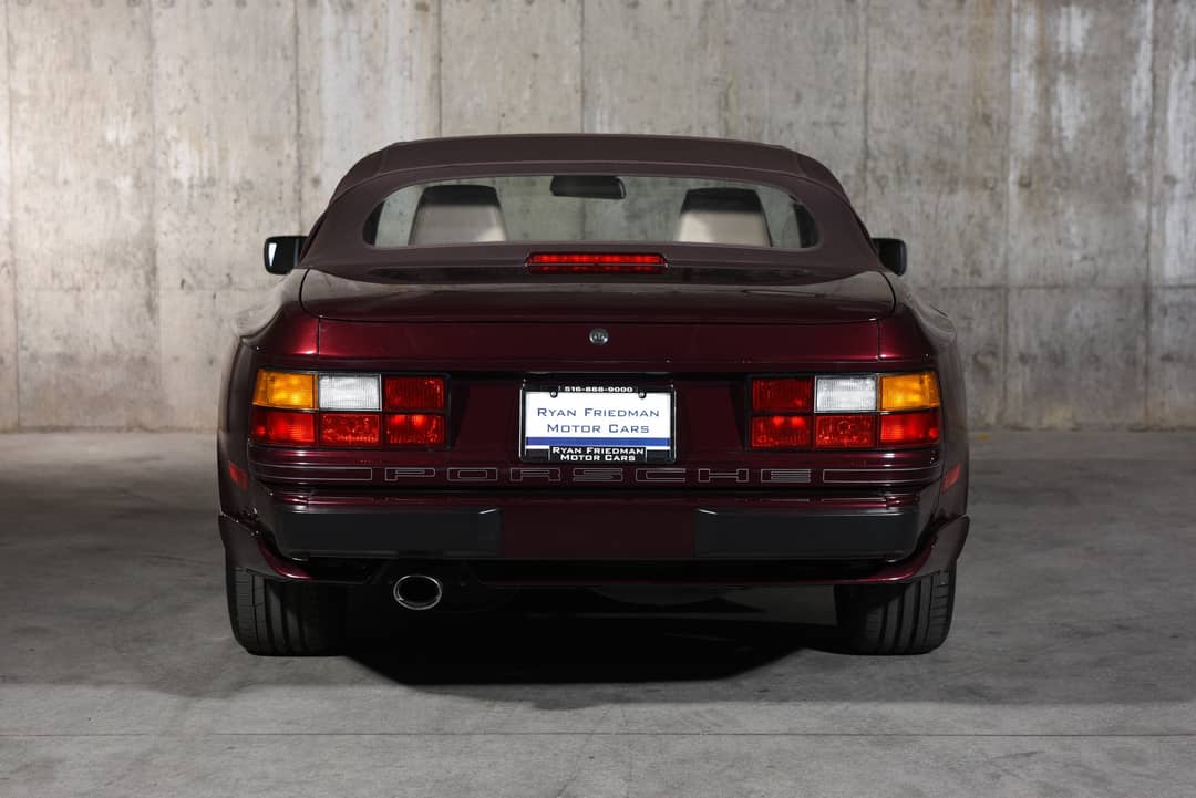 1990 Porsche 944 S2 — photo 7
