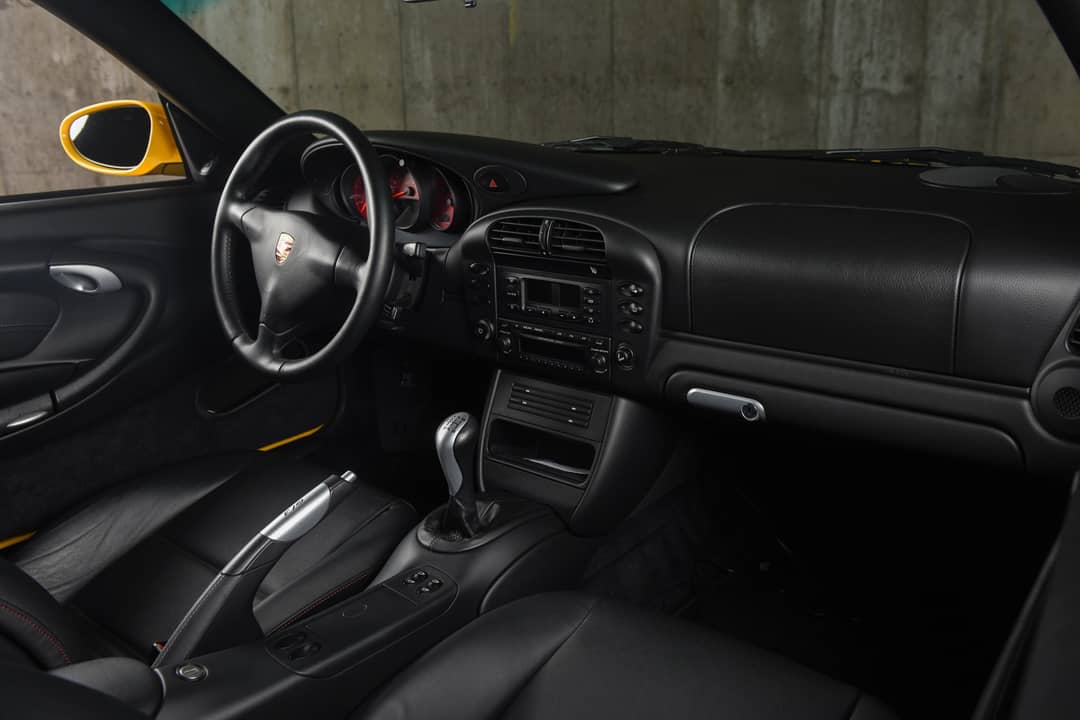2005 Porsche 911 GT3 — photo 33
