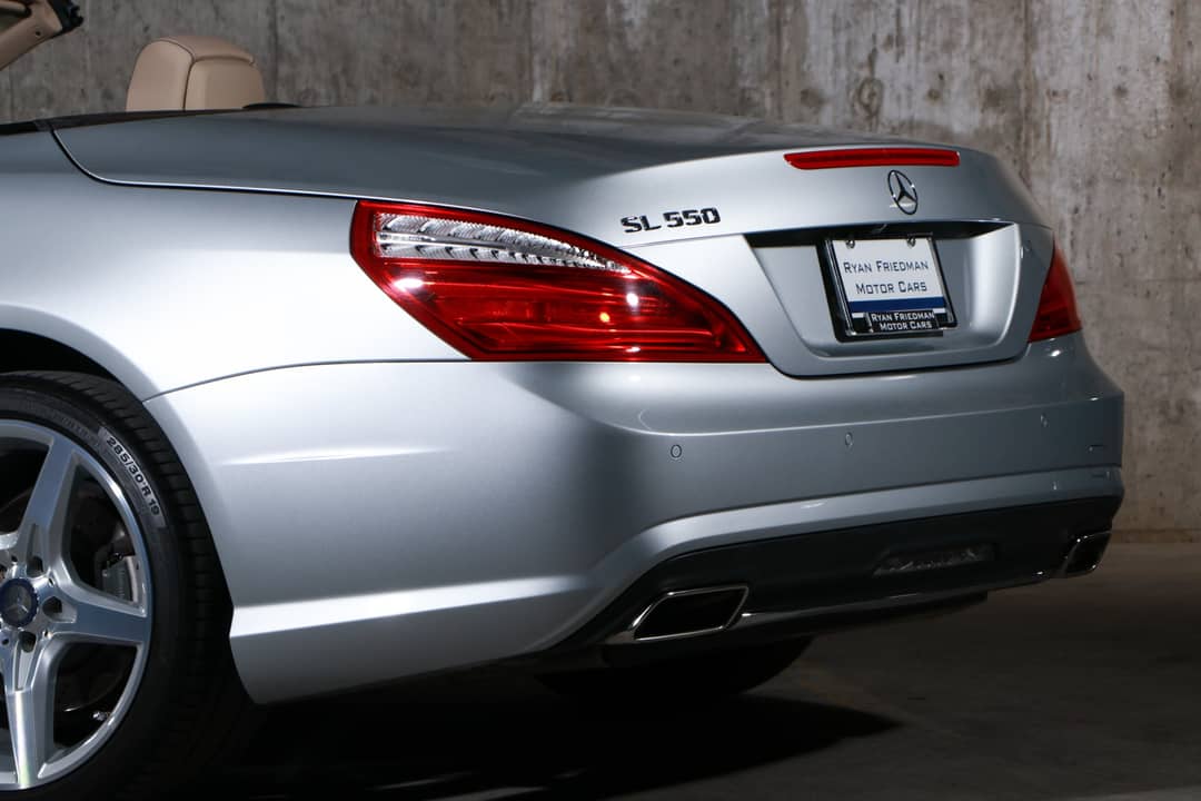 2016 Mercedes-Benz SL-Class SL 550 — photo 27