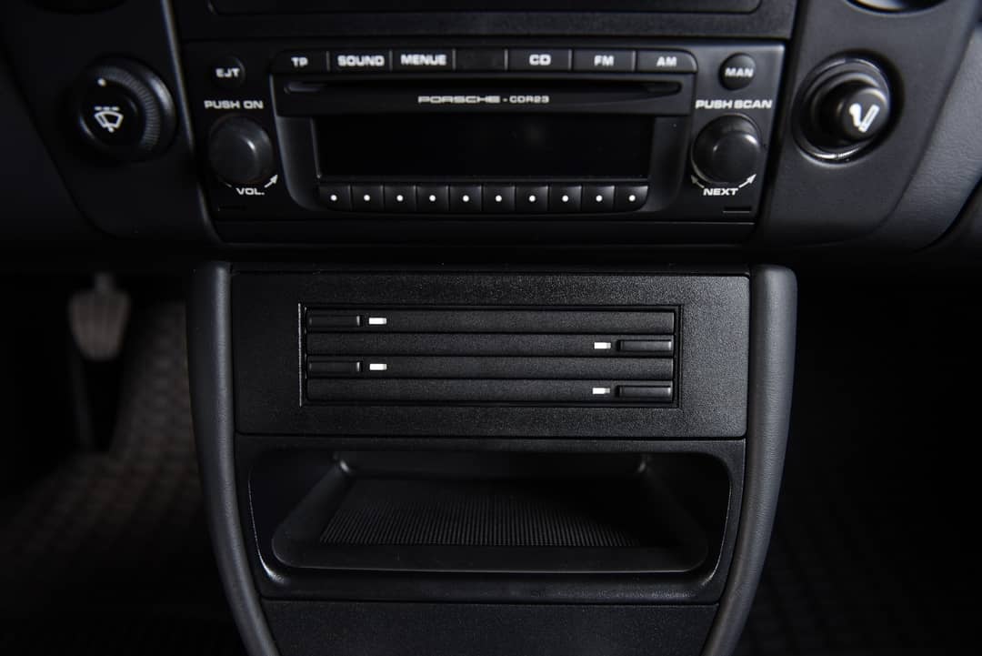 2003 Porsche 911 GT2 — photo 32