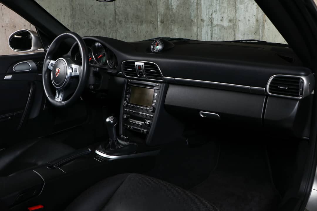 2011 Porsche 911 Carrera GTS — photo 36