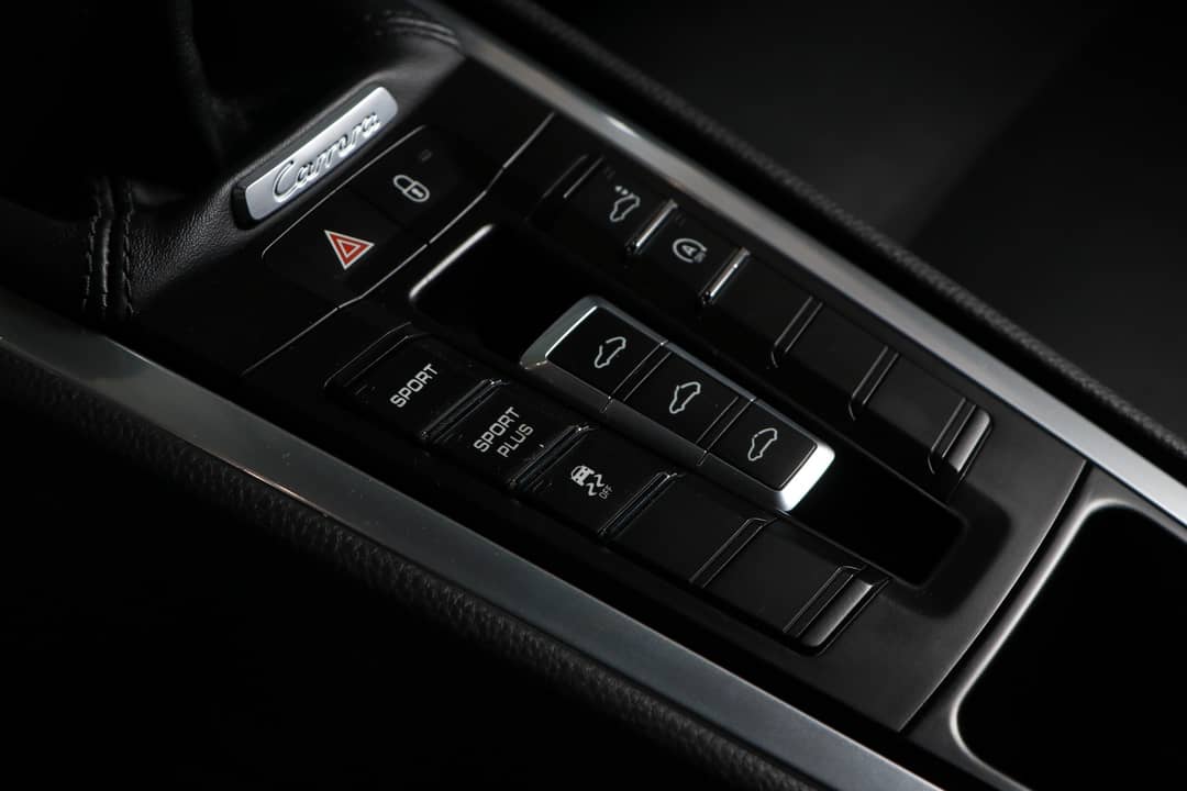 2013 Porsche 911 Carrera — photo 26