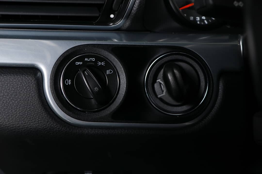 2013 Porsche 911 Carrera — photo 28