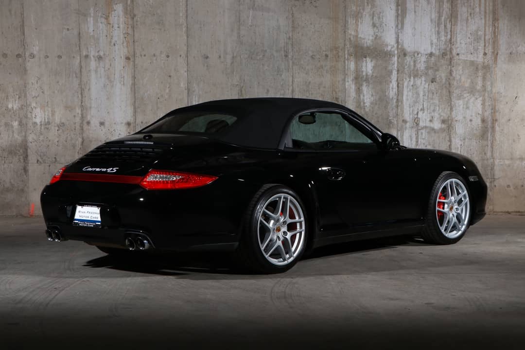 2009 Porsche 911 Carrera 4S — photo 18
