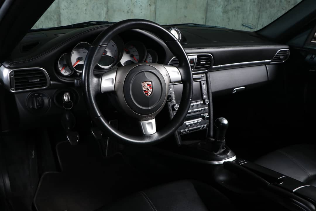 2009 Porsche 911 Carrera 4S — photo 29