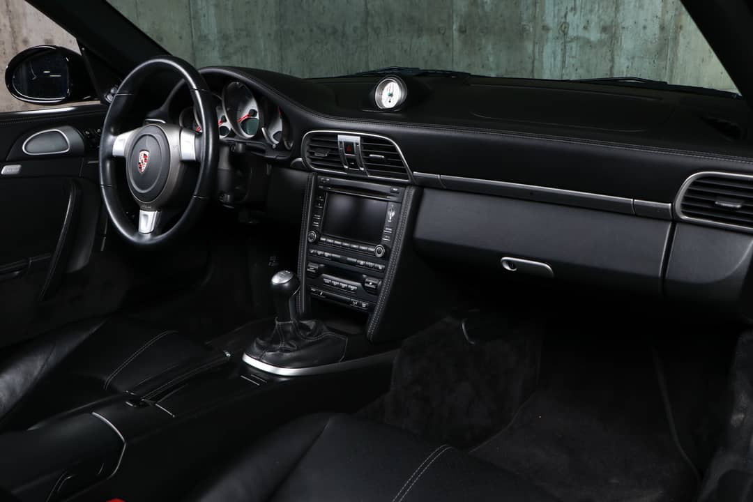 2009 Porsche 911 Carrera 4S — photo 37