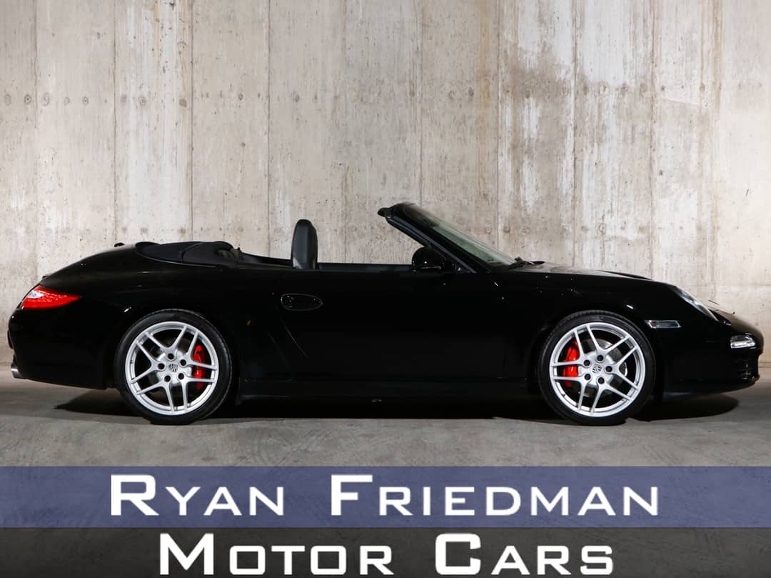 2011 Porsche 911 Carrera S — photo 1