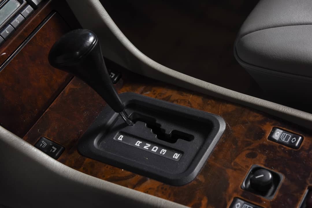 1995 Mercedes-Benz E-Class E 320 Convertible — photo 15