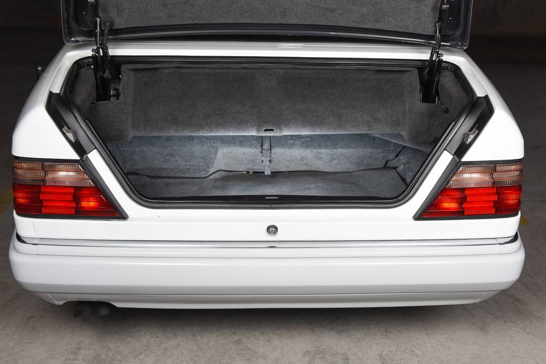 1995 Mercedes-Benz E-Class E 320 Convertible — photo 23