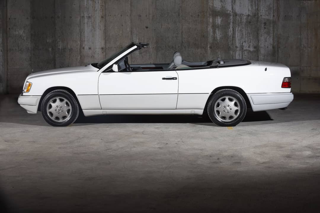 1995 Mercedes-Benz E-Class E 320 Convertible — photo 39