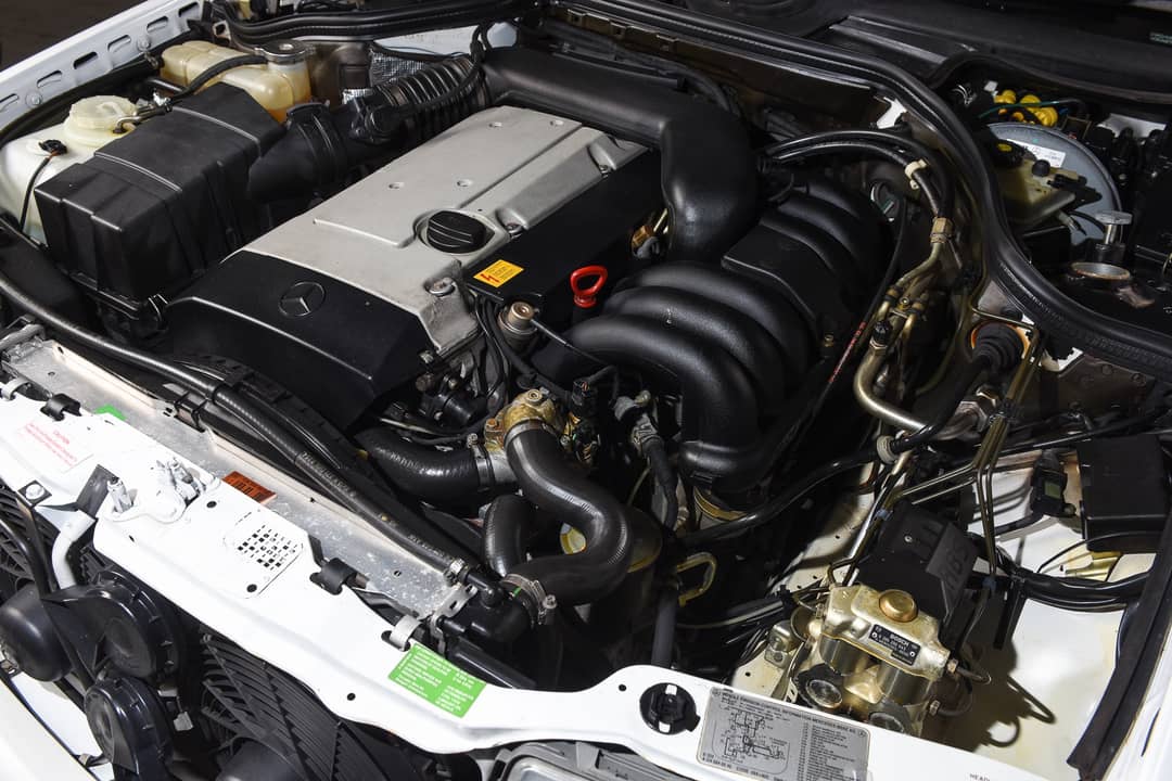 1995 Mercedes-Benz E-Class E 320 Convertible — photo 8