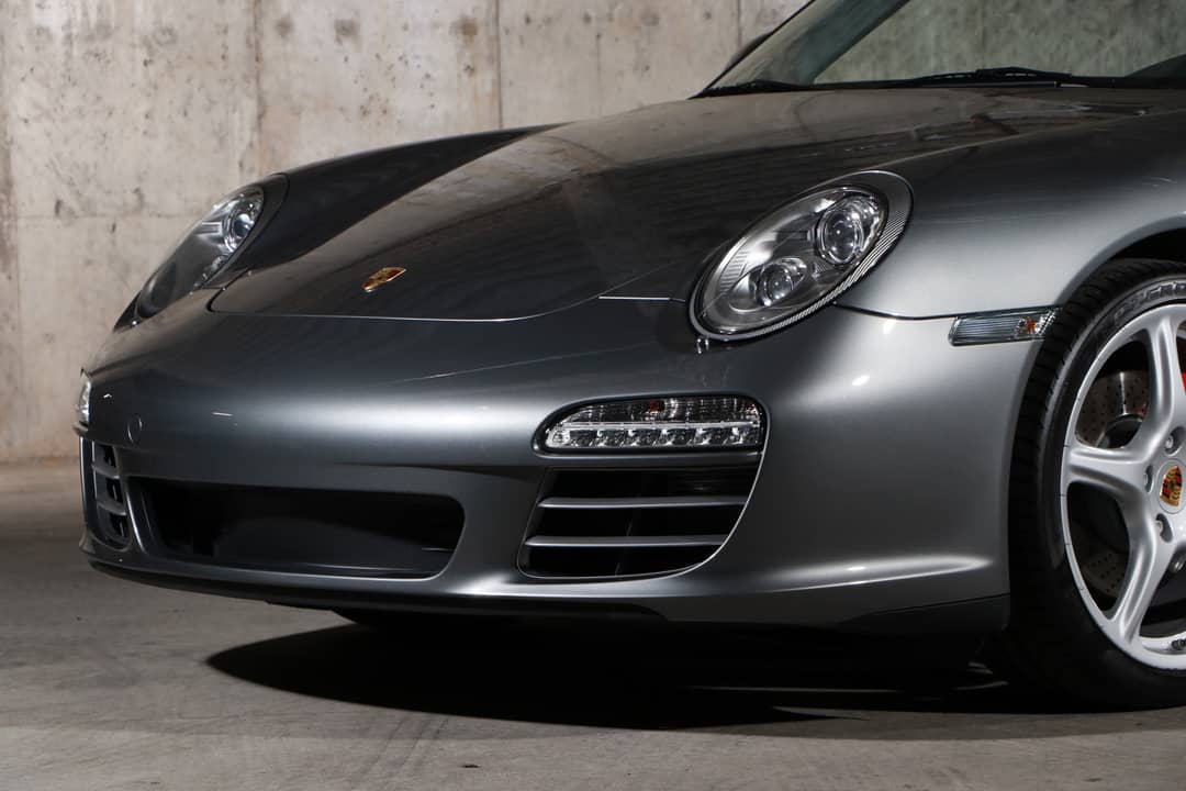 2010 Porsche 911 Carrera 4S — photo 22