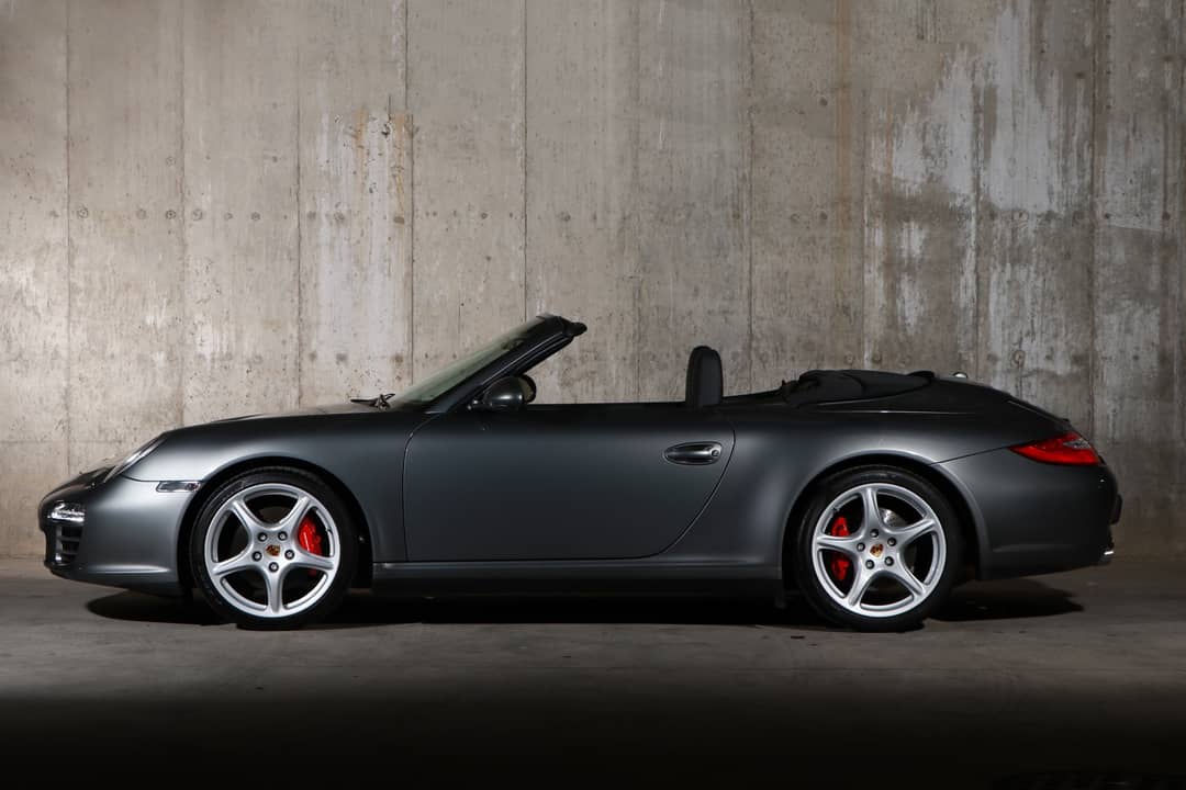 2010 Porsche 911 Carrera 4S — photo 25