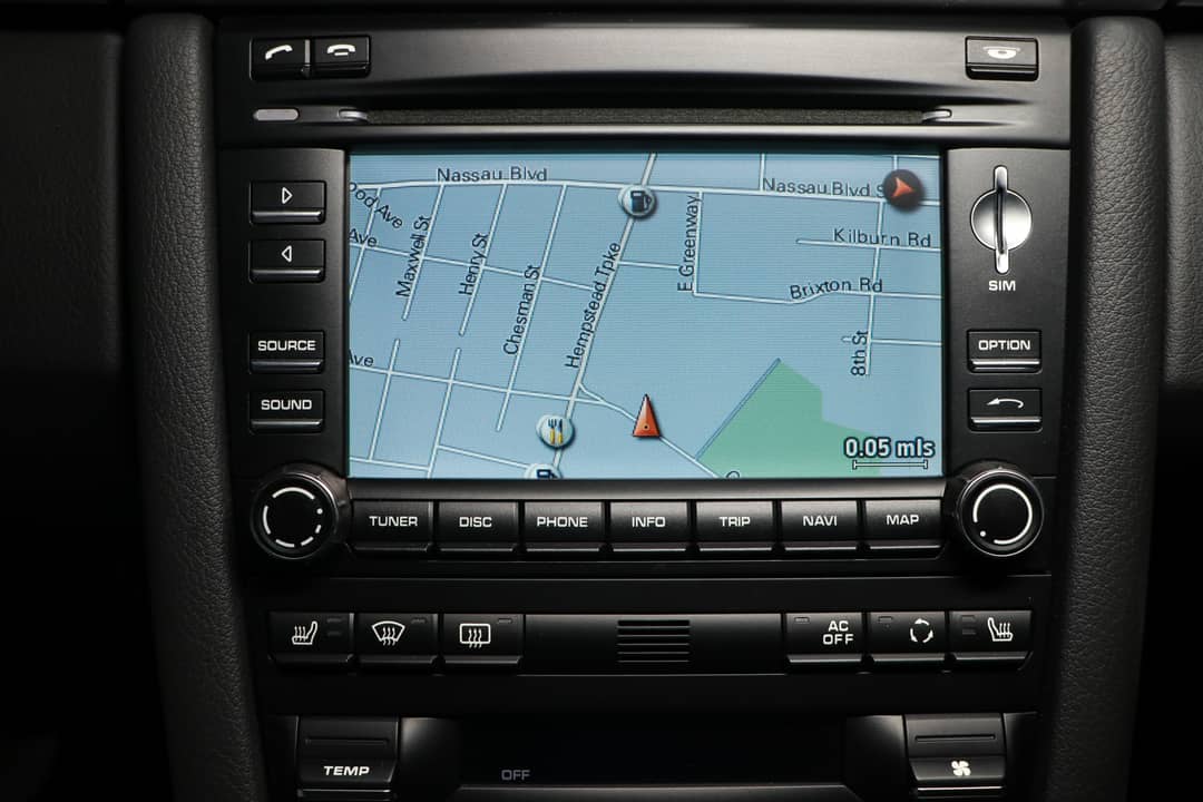 2010 Porsche 911 Carrera 4S — photo 33
