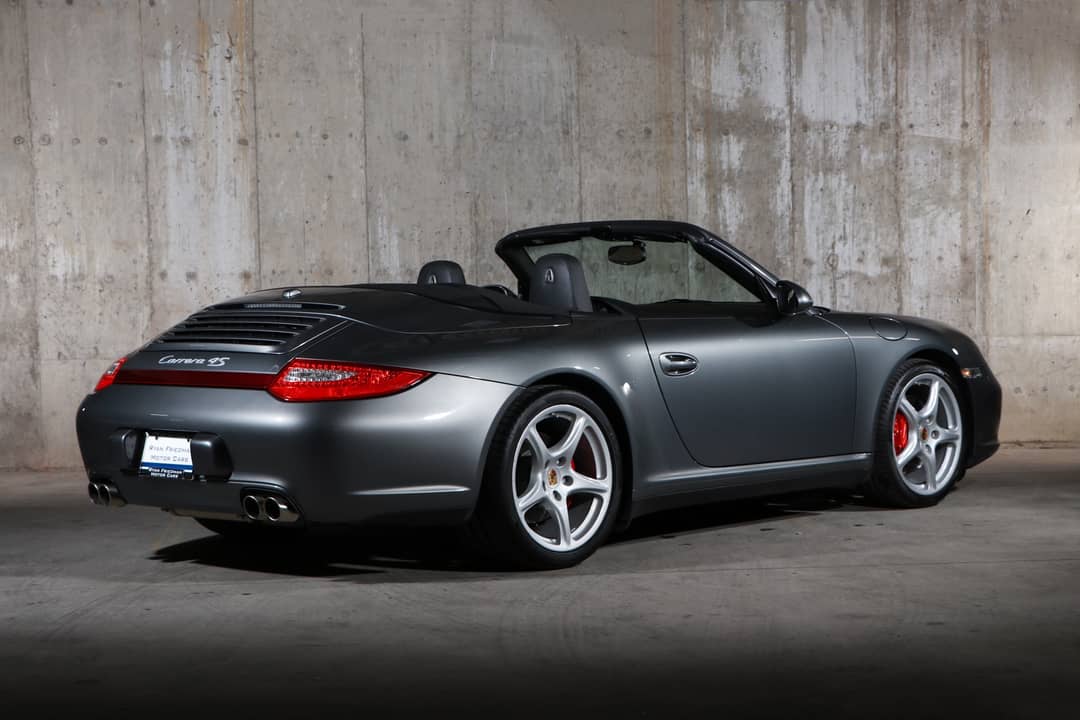 2010 Porsche 911 Carrera 4S — photo 5
