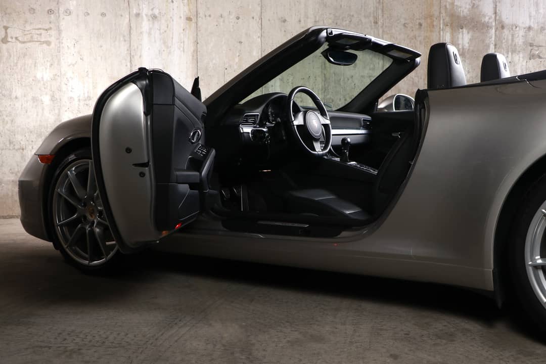 2013 Porsche 911 Carrera — photo 31