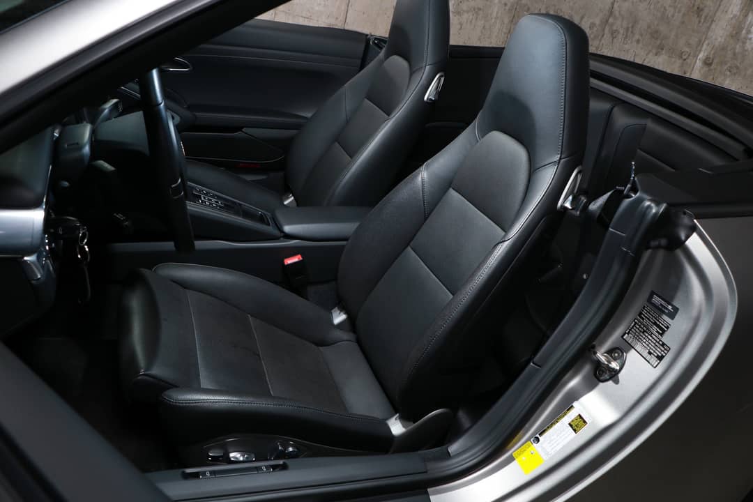 2013 Porsche 911 Carrera — photo 32
