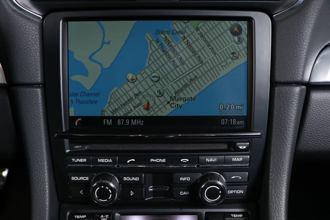 2013 Porsche 911 Carrera — photo 37