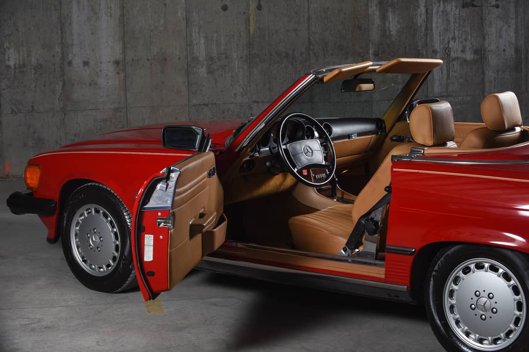 1989 Mercedes-Benz 560-Class 560 SL — photo 5