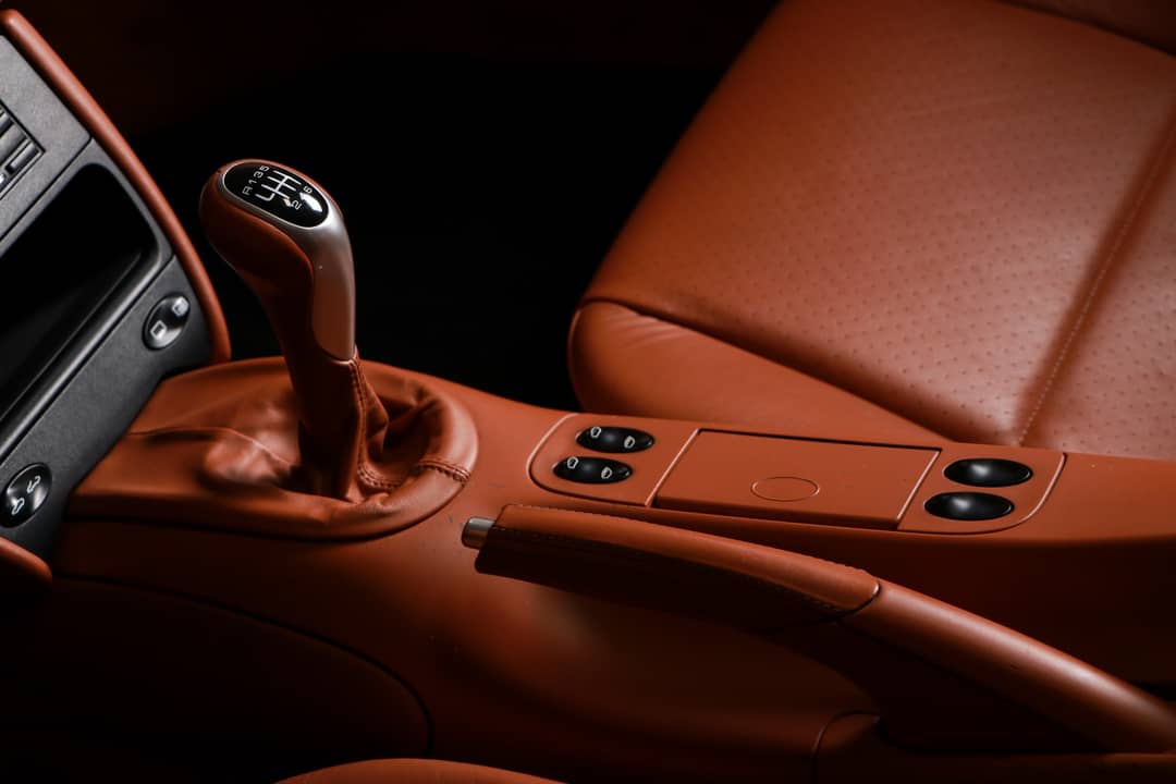 2002 Porsche 911 Targa — photo 21
