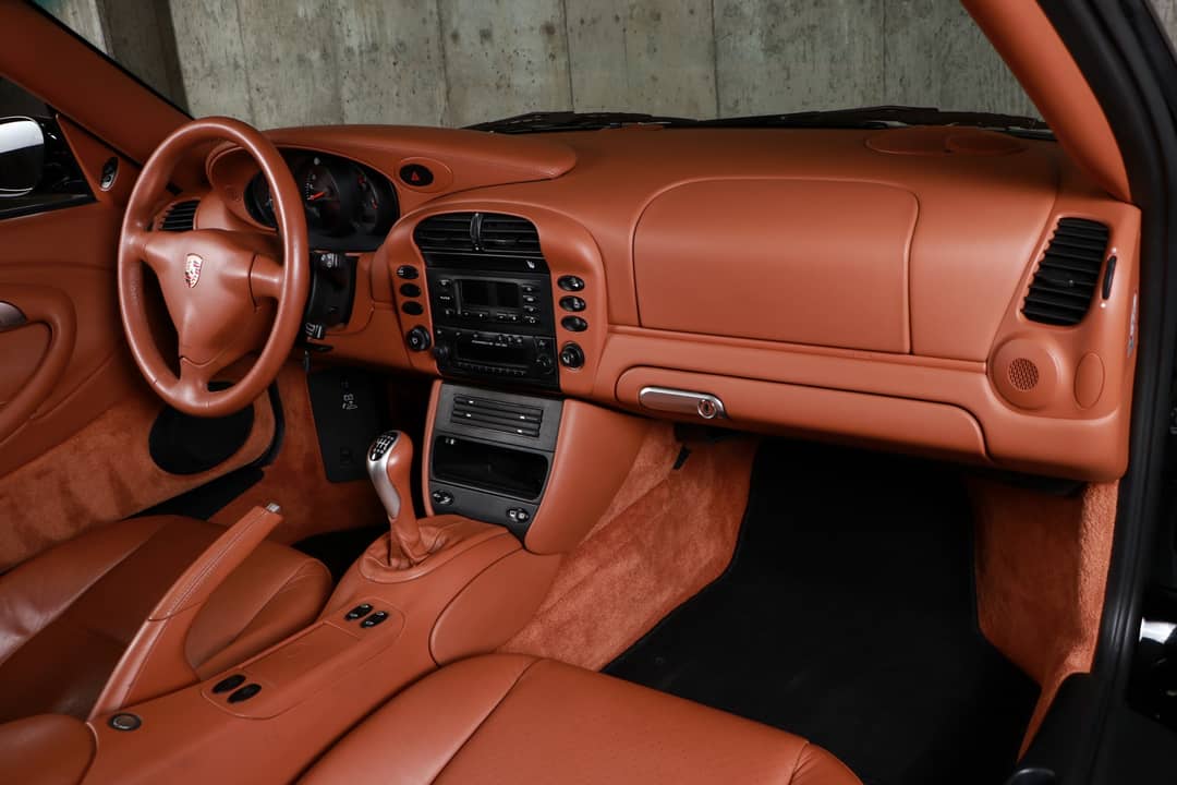 2002 Porsche 911 Targa — photo 31