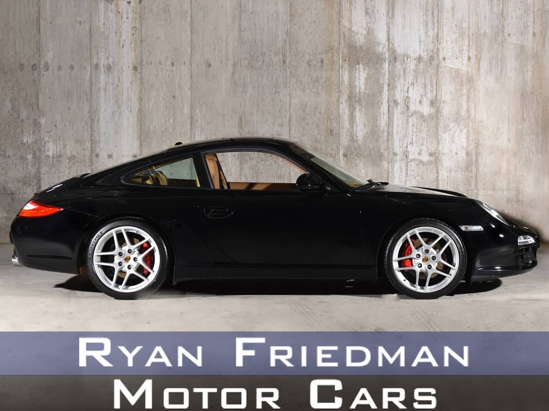 2010 Porsche 911 Carrera S — photo 1