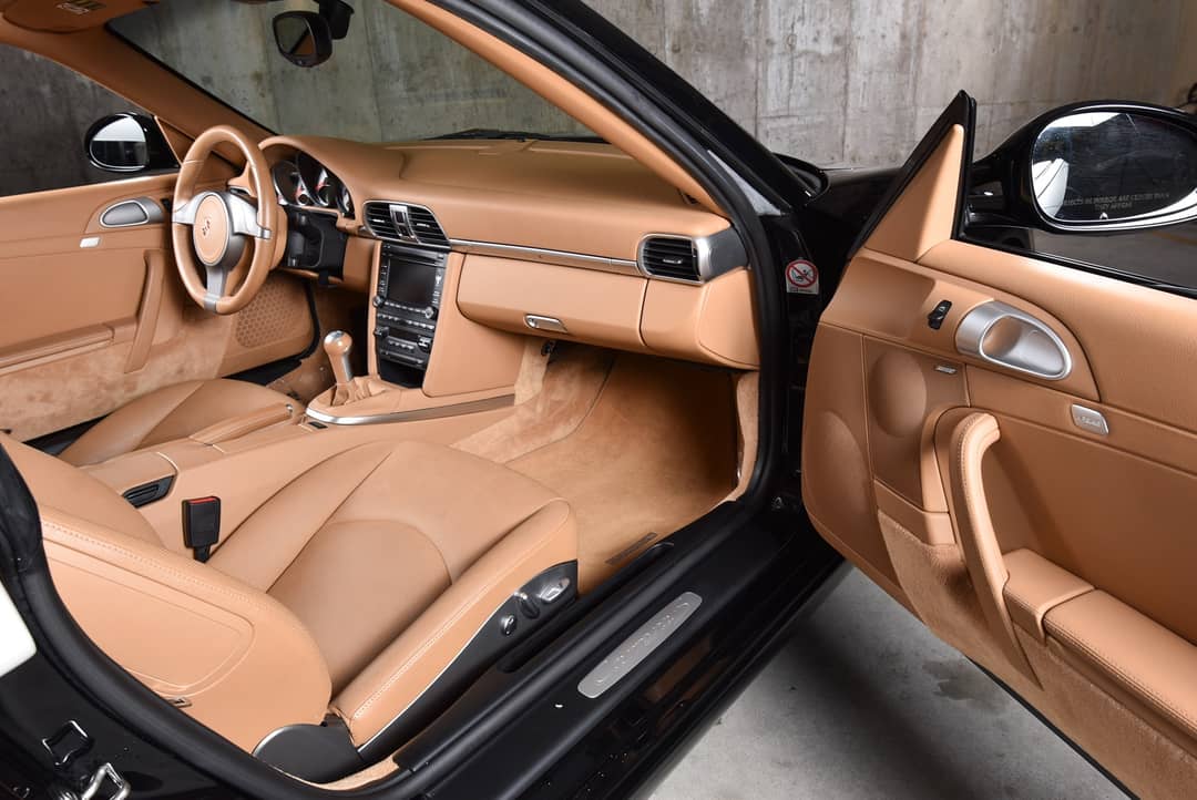 2010 Porsche 911 Carrera S — photo 11