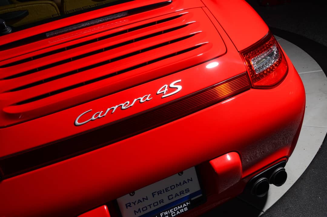 2010 Porsche 911 Carrera 4S — photo 22