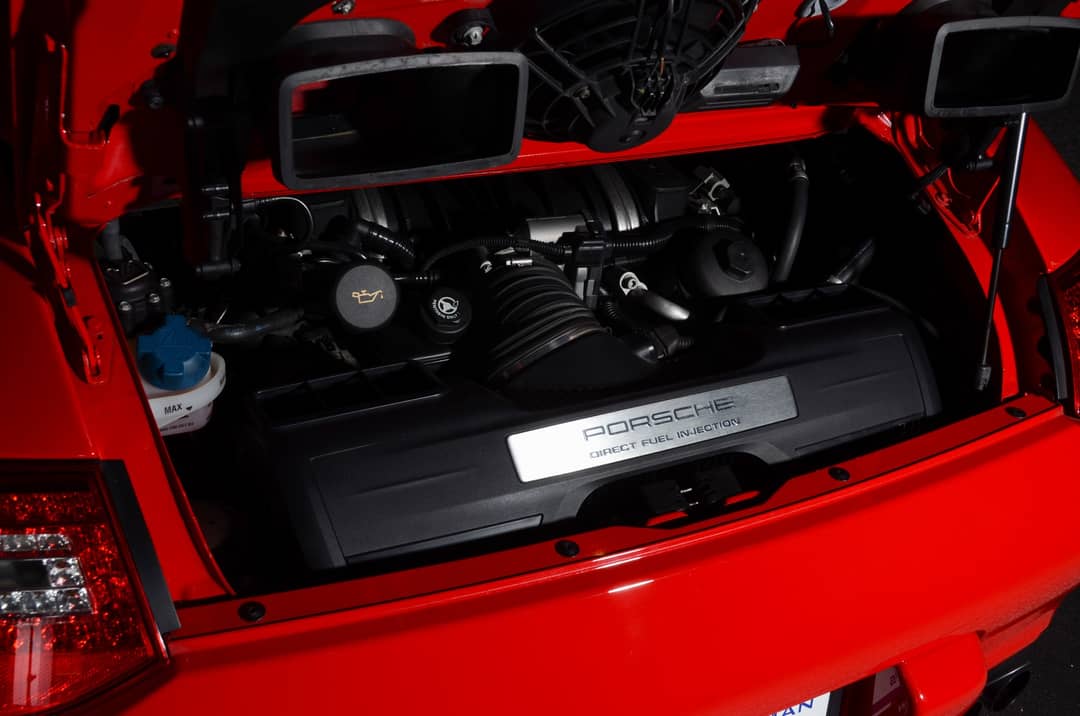 2010 Porsche 911 Carrera 4S — photo 24