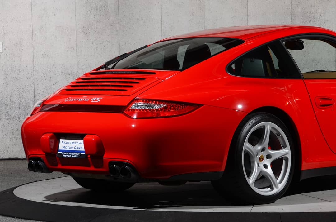 2010 Porsche 911 Carrera 4S — photo 25