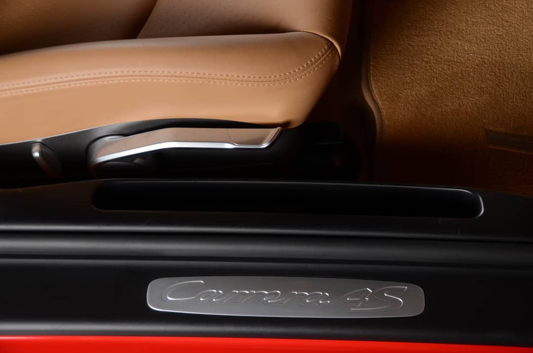 2010 Porsche 911 Carrera 4S — photo 29
