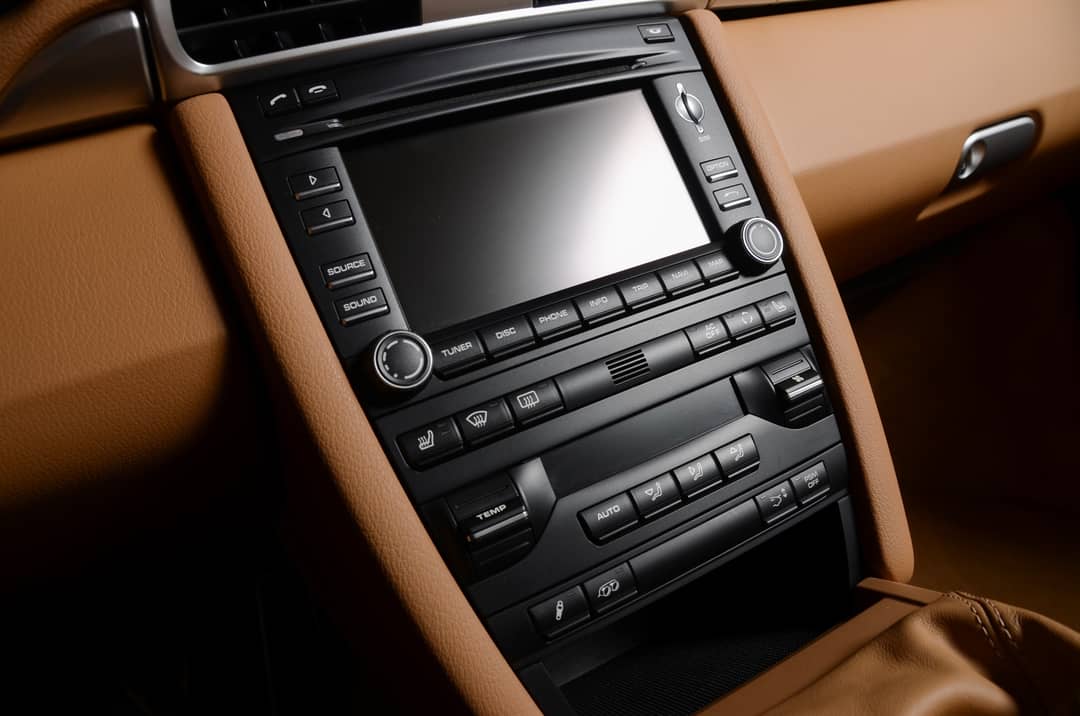 2010 Porsche 911 Carrera 4S — photo 37
