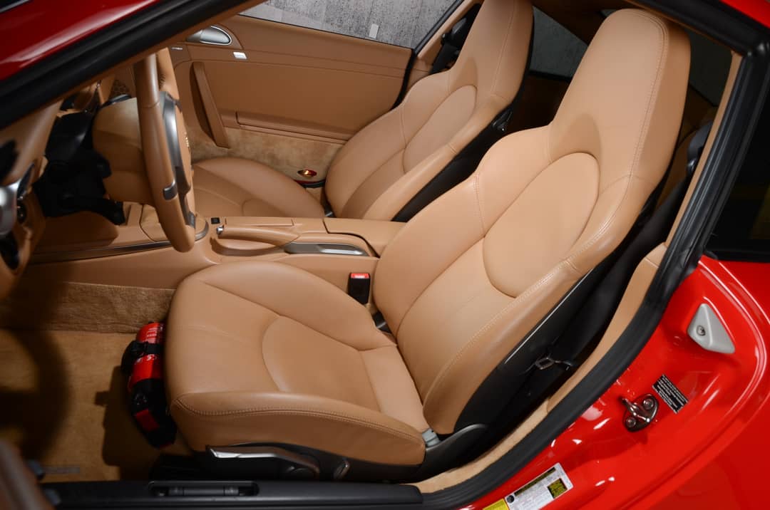 2010 Porsche 911 Carrera 4S — photo 42