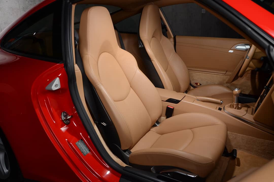 2010 Porsche 911 Carrera 4S — photo 43