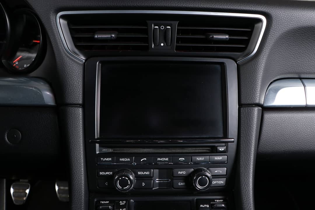 2012 Porsche 911 Carrera — photo 28