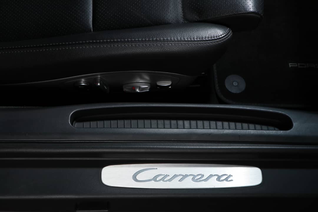 2012 Porsche 911 Carrera — photo 36