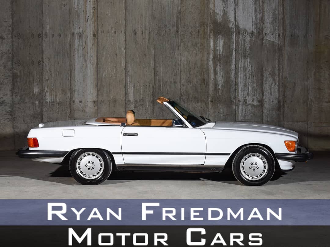 1988 Mercedes-Benz 560-Class 560 SL — photo 1