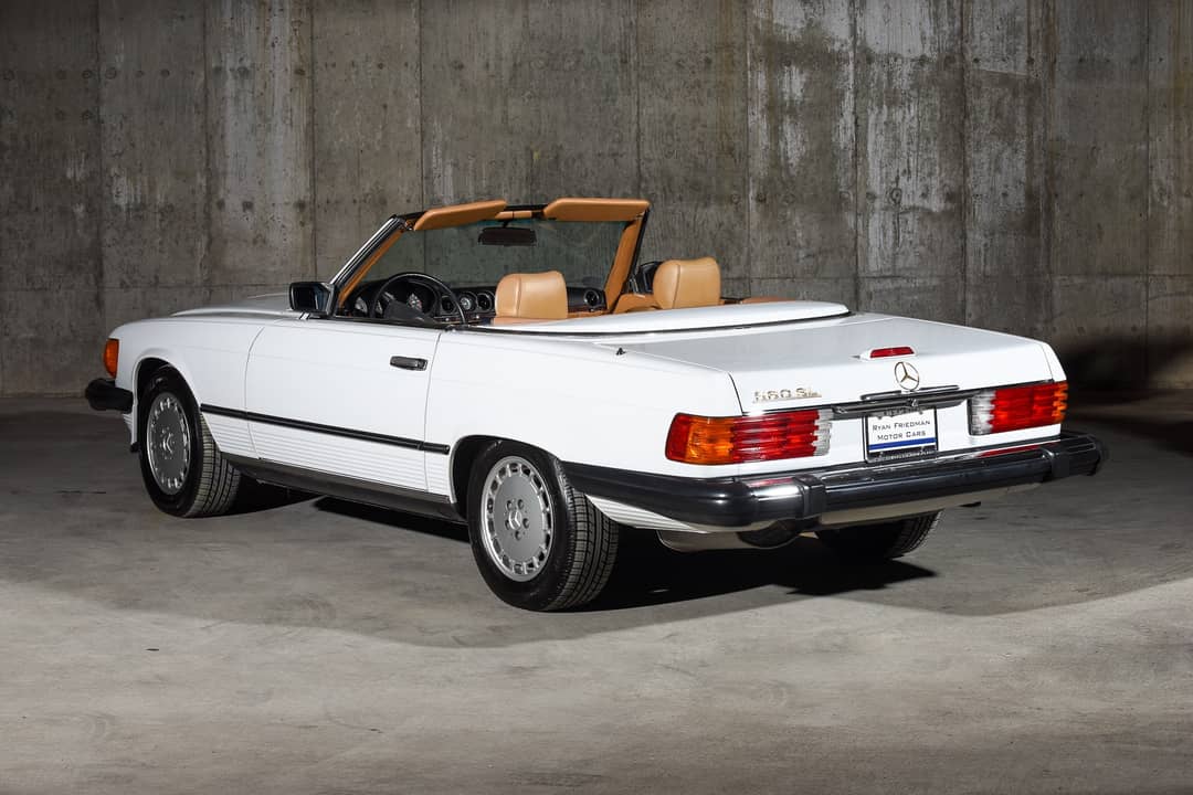 1988 Mercedes-Benz 560-Class 560 SL — photo 14
