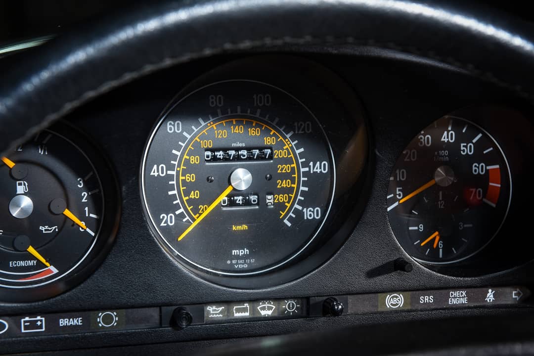 1988 Mercedes-Benz 560-Class 560 SL — photo 20