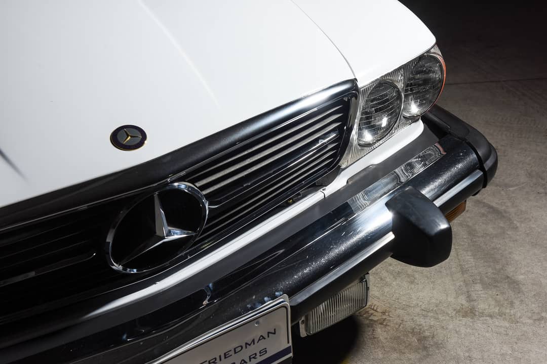 1988 Mercedes-Benz 560-Class 560 SL — photo 32