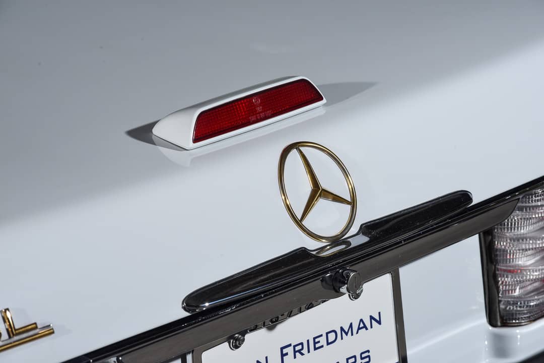 1988 Mercedes-Benz 560-Class 560 SL — photo 33