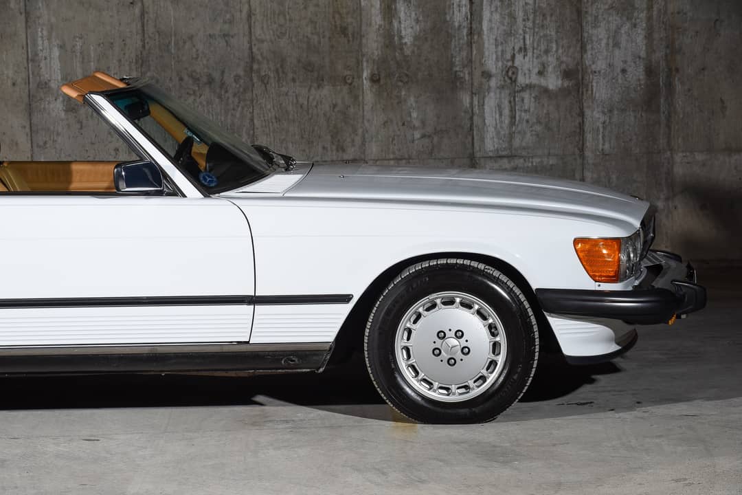 1988 Mercedes-Benz 560-Class 560 SL — photo 5