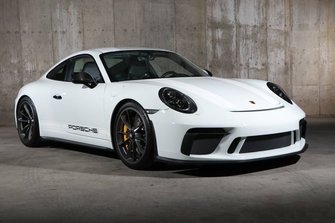2018 Porsche 911 GT3 Touring — photo 2