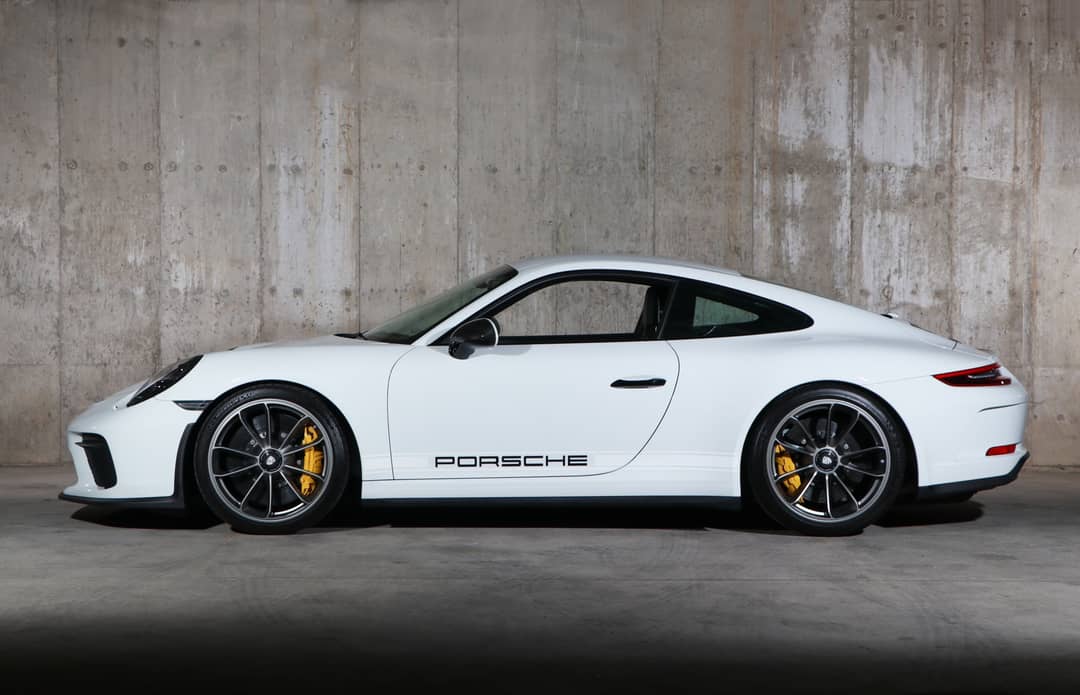 2018 Porsche 911 GT3 Touring — photo 17