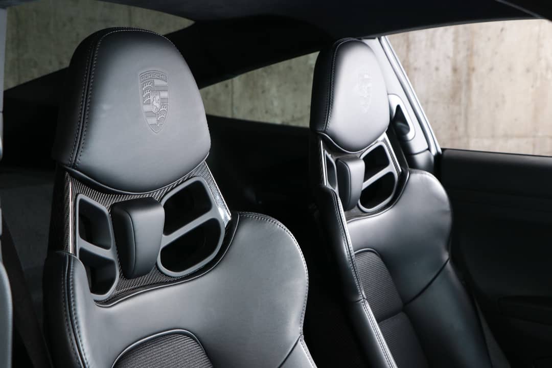 2018 Porsche 911 GT3 Touring — photo 28